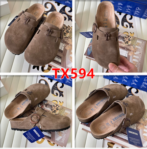 Open image in slideshow, CH X BRK COLLAB SUEDE MULES (SIZES 37 - 44)
