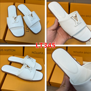 Open image in slideshow, L STYLE HQ LOGO SLIPPERS 2 (SIZES 37-42) - BOX NOT INCLUDED
